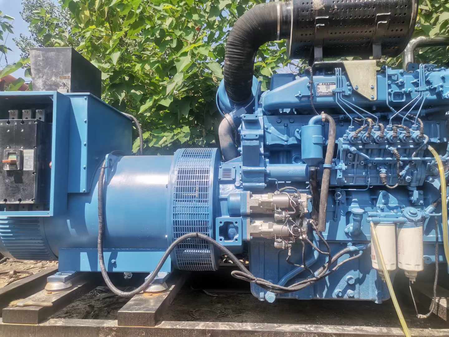 舟曲详细说明降低 800kW 柴油发电机输出电流波动的方法